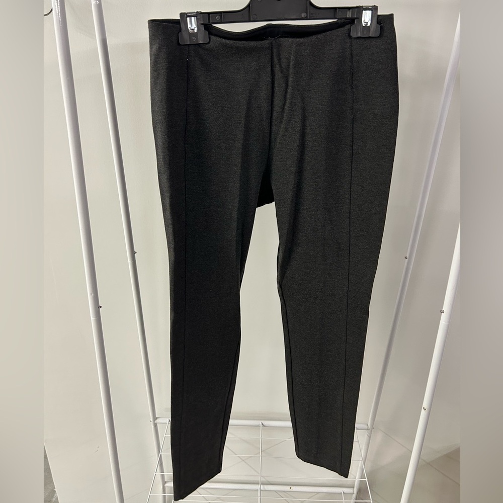 Tahari Women's Dark Gray Skinny Pants / Leggings